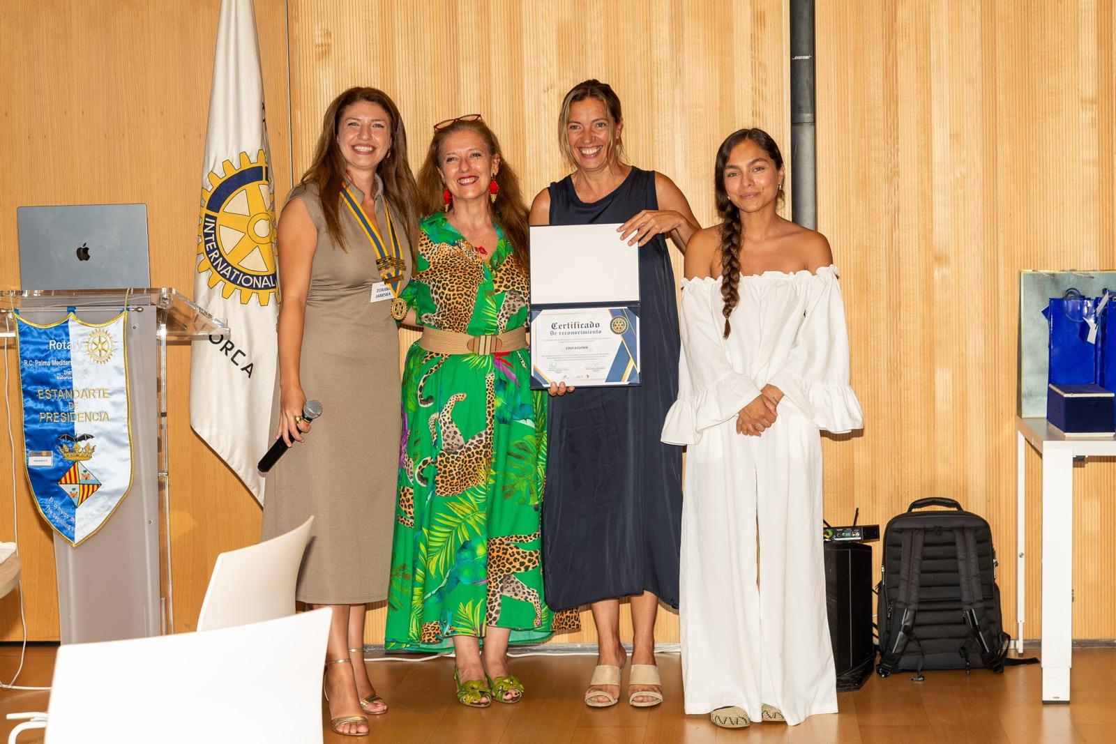 Agradecimiento al Rotary Club Palma Mediterránea
